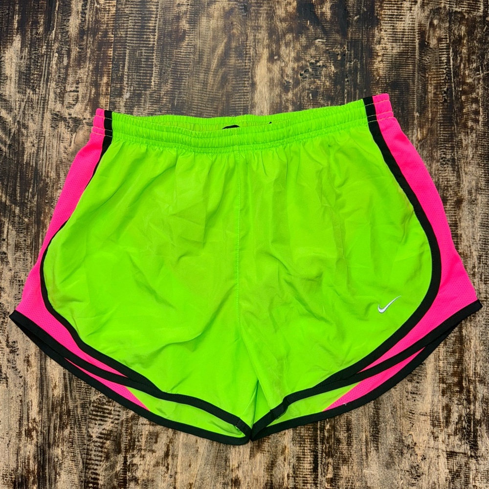Nike Green and Pink Athletic Shorts Lightweight Activewear